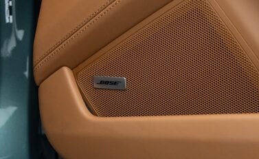 Porsche 911 GT3 TOURING (992) 21