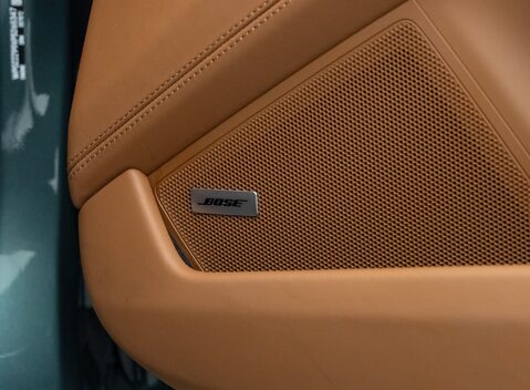 Porsche 911 GT3 TOURING (992) 21