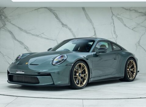 Porsche 911 GT3 TOURING (992) 1