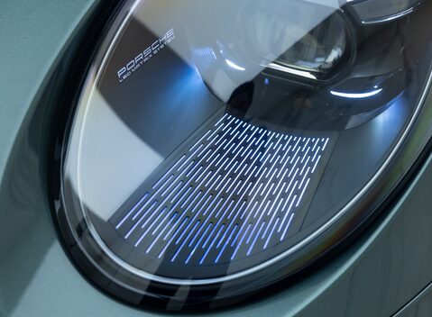 Porsche 911 GT3 TOURING (992) 27