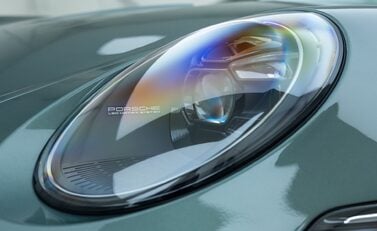 Porsche 911 GT3 TOURING (992) 26