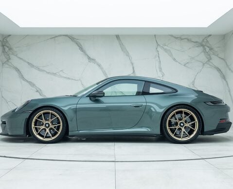 Porsche 911 GT3 TOURING (992)