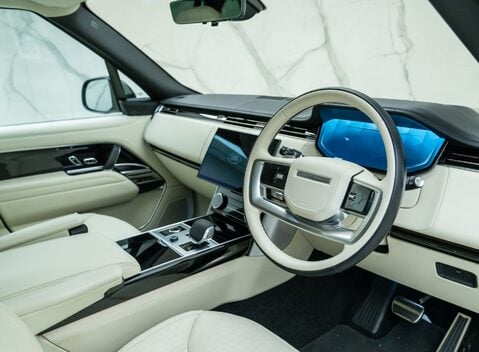 Land Rover Range Rover P400 AUTOBIOGRAPHY 13