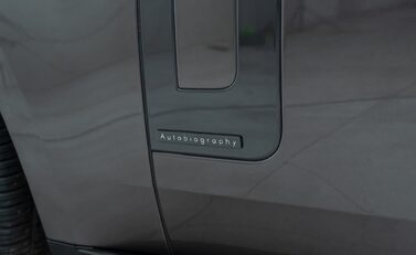 Land Rover Range Rover P400 AUTOBIOGRAPHY 32