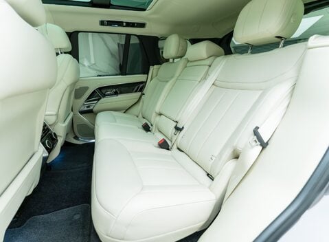 Land Rover Range Rover P400 AUTOBIOGRAPHY 16