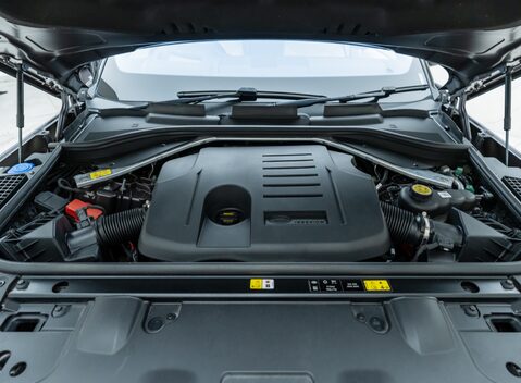 Land Rover Range Rover P400 AUTOBIOGRAPHY 36