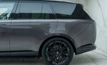 Land Rover Range Rover P400 AUTOBIOGRAPHY 35