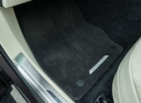 Land Rover Range Rover P400 AUTOBIOGRAPHY 26