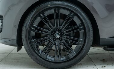 Land Rover Range Rover P400 AUTOBIOGRAPHY 29