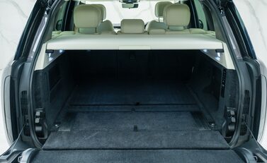 Land Rover Range Rover P400 AUTOBIOGRAPHY 37