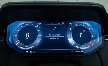 Land Rover Range Rover P530 SV 24