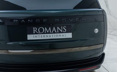 Land Rover Range Rover P530 SV 34