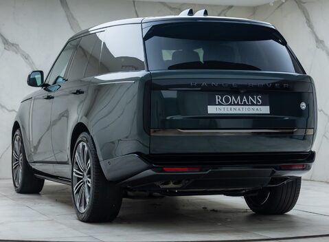 Land Rover Range Rover P530 SV 10