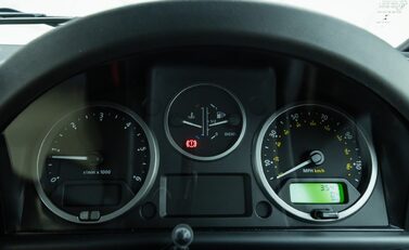 Land Rover Defender 110 HERITAGE 24