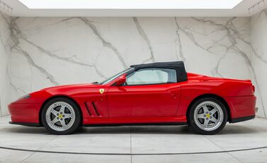 Ferrari 550 BARCHETTA Pininfarina 6