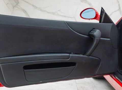 Ferrari 550 BARCHETTA Pininfarina 32