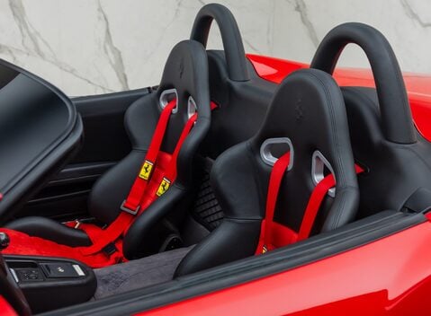 Ferrari 550 BARCHETTA Pininfarina 38