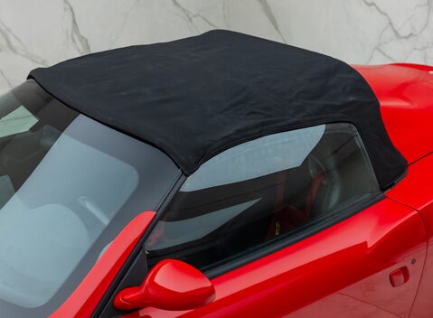 Ferrari 550 BARCHETTA Pininfarina 40