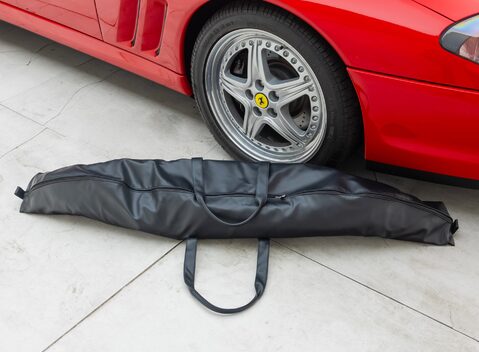 Ferrari 550 BARCHETTA Pininfarina 44