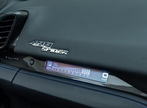 Ferrari 488 SPIDER 25