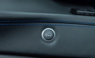 Ferrari 488 SPIDER 24