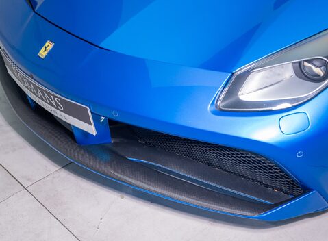 Ferrari 488 SPIDER 35