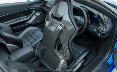 Ferrari 488 SPIDER 19