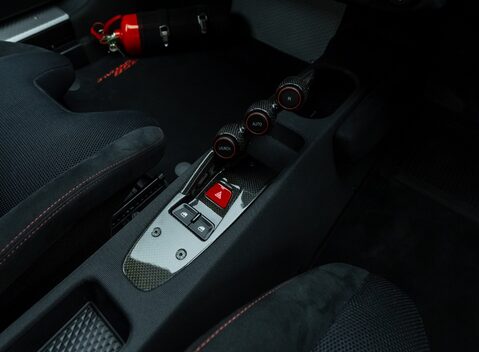 Ferrari 458 Speciale 23