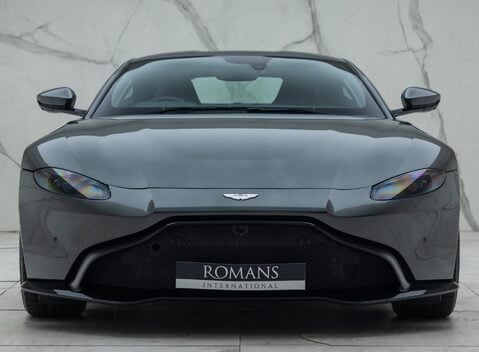 Aston Martin V8 Vantage 7