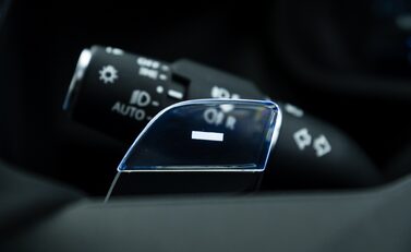 Land Rover Defender 110 OCTA EDITION ONE 14