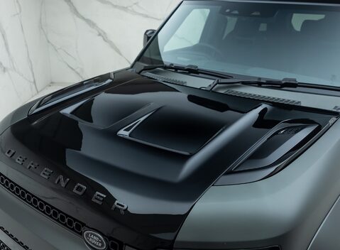 Land Rover Defender 110 OCTA EDITION ONE 40