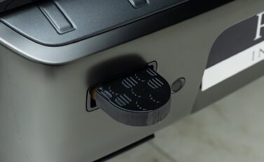 Land Rover Defender 110 OCTA EDITION ONE 46