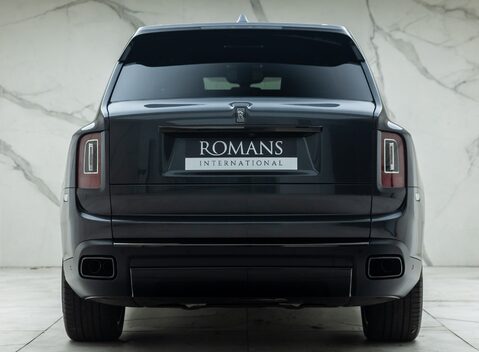 Rolls-Royce Cullinan BLACK BADGE 7