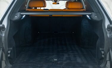 Rolls-Royce Cullinan BLACK BADGE 40