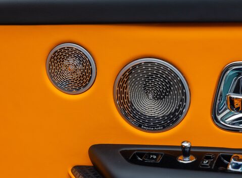 Rolls-Royce Cullinan BLACK BADGE 28