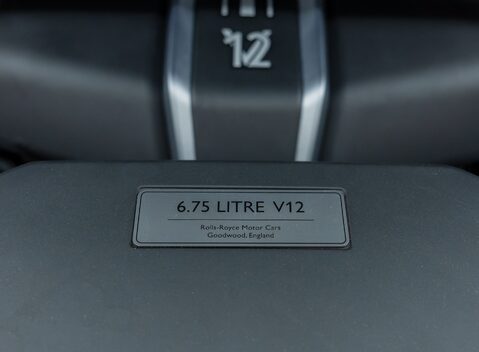 Rolls-Royce Cullinan BLACK BADGE 39