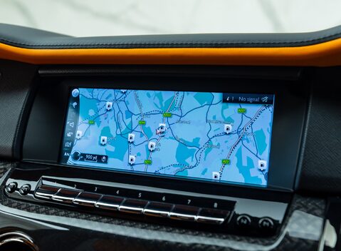 Rolls-Royce Cullinan BLACK BADGE 22