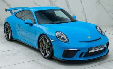 Porsche 911 GT3 (991.2) 11