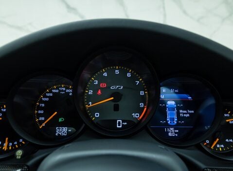 Porsche 911 GT3 (991.2) 20