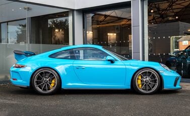 Porsche 911 GT3 (991.2) 3
