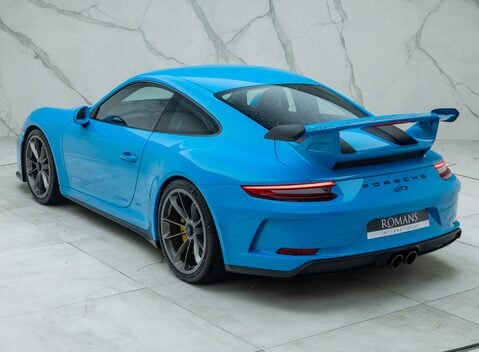 Porsche 911 GT3 (991.2) 12