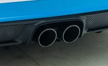 Porsche 911 GT3 (991.2) 32