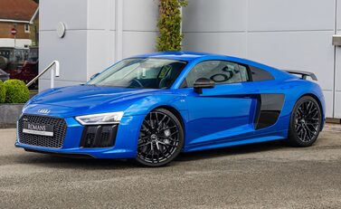 Audi R8 V10 PLUS 2