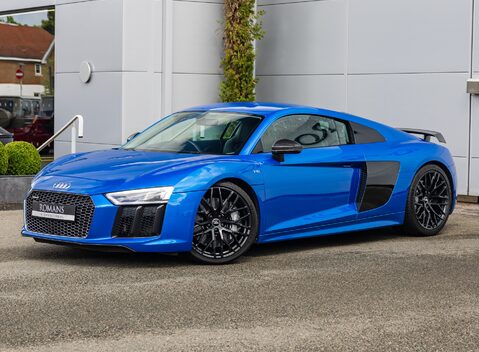 Audi R8 V10 PLUS 2