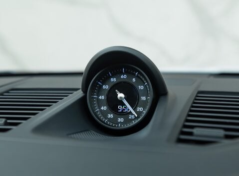 Porsche 911 Carrera T (992.2) 16