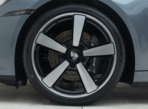 Porsche 911 Carrera T (992.2) 28