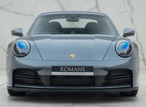 Porsche 911 Carrera T (992.2) 4