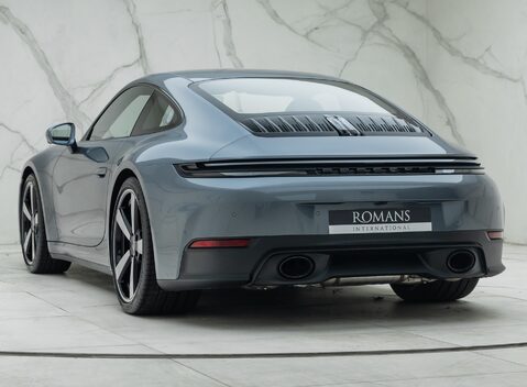 Porsche 911 Carrera T (992.2) 7