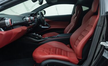 Ferrari 812 Superfast 15