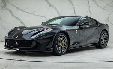 Ferrari 812 Superfast 1